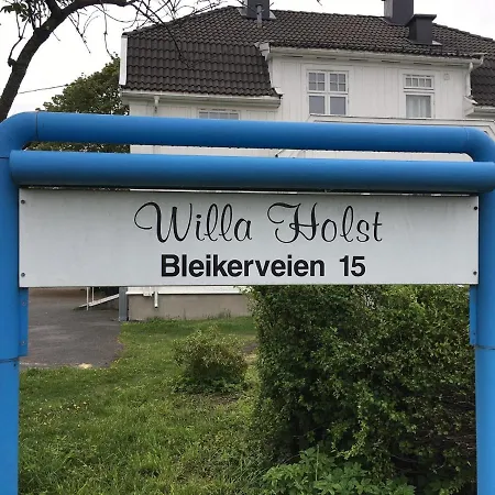 Willa Holst Asker
